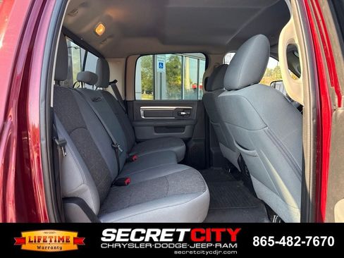Used 2017 RAM 2500 Big Horn w/ Sport Appearance Group AWD/4WD image 15