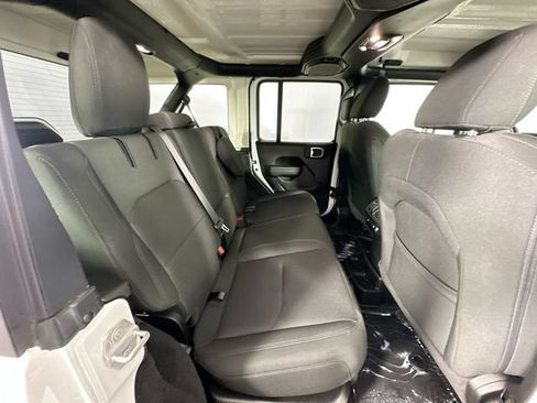 Used 2023 Jeep Wrangler Unlimited w/ Cold Weather Group AWD/4WD image 27