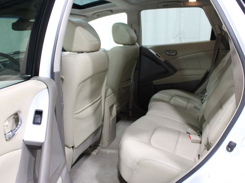 Used 2012 Nissan Murano SL FWD image 19