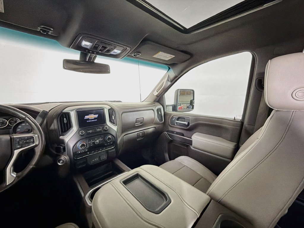 Used 2020 Chevrolet Silverado 3500 LTZ w/ LTZ Convenience Package AWD/4WD image 21