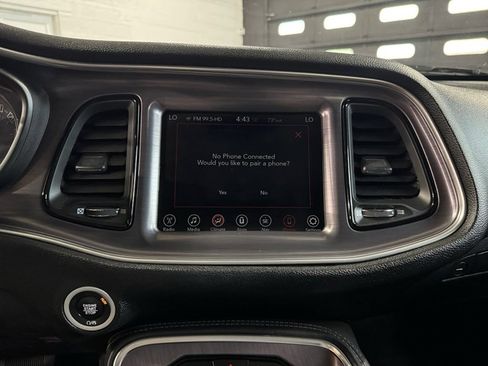 Used 2017 Dodge Challenger R/T w/ Blacktop Package RWD image 17