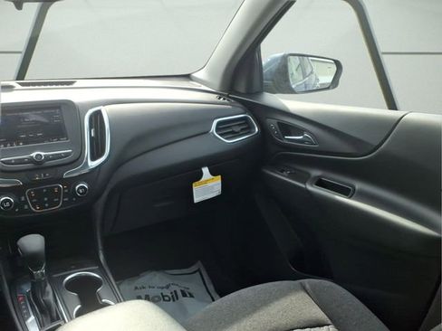 Certified 2024 Chevrolet Equinox LT w/ LPO, Floor Liner Package FWD image 12