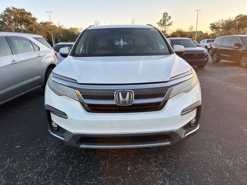 Used 2019 Honda Pilot Touring image 2