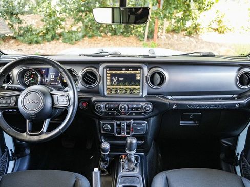 Used 2023 Jeep Wrangler Unlimited w/ Cold Weather Group AWD/4WD image 12