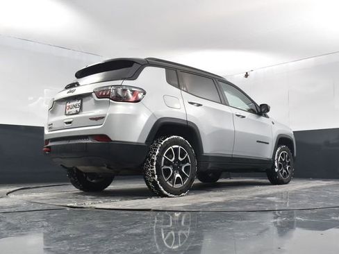 Used 2024 Jeep Compass Trailhawk image 48