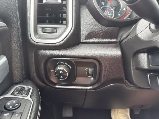 Used 2023 RAM 2500 Big Horn w/ Level 1 Equipment Group AWD/4WD image 24