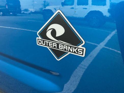 Used 2022 Ford Bronco Sport Outer Banks w/ Tech Package image 18