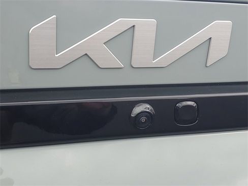 Used 2025 Kia K4 EX image 6
