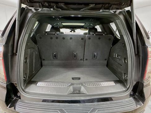 Used 2023 Chevrolet Tahoe Z71 w/ Z71 Off-Road Package AWD/4WD image 30