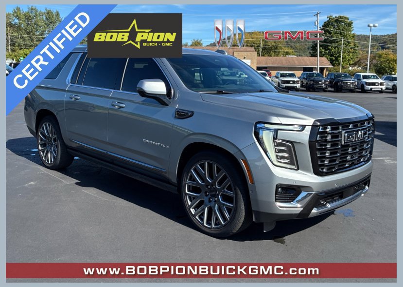 Used 2025 GMC Yukon XL Denali Ultimate AWD/4WD image 1