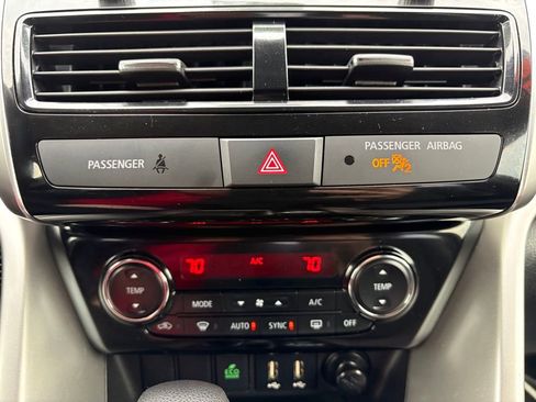 Used 2024 Mitsubishi Eclipse Cross SE AWD/4WD image 27