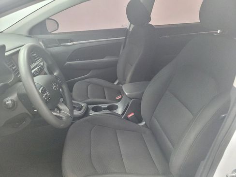 Used 2019 Hyundai Elantra SEL w/ Cargo Package image 17