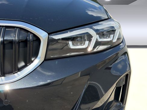 New 2026 BMW 330i Sedan w/ Convenience Package RWD image 10