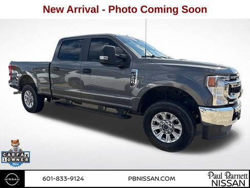 Used 2022 Ford F250 XL w/ STX Appearance Package AWD/4WD image 2