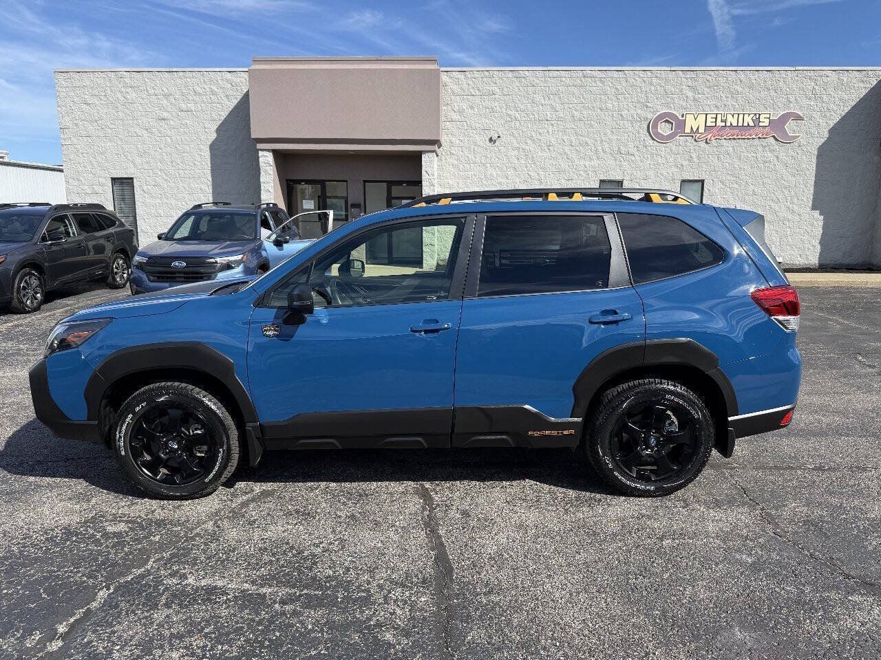 Used 2025 Subaru Forester Wilderness w/ Convenience Package AWD/4WD image 8