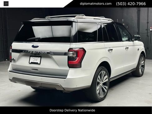 Used 2021 Ford Expedition King Ranch image 7