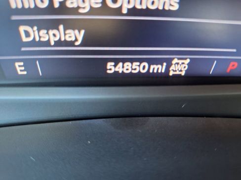 Used 2023 Cadillac XT4 Premium Luxury image 15