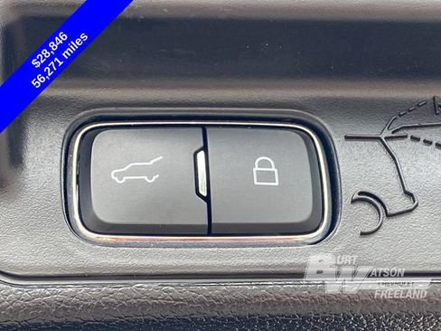 Used 2020 Ford Explorer Platinum AWD/4WD image 16