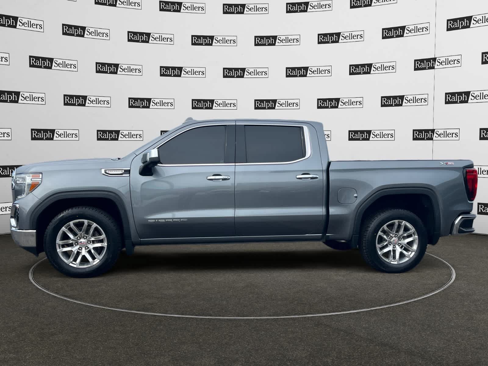 Used 2022 GMC Sierra 1500 SLT AWD/4WD image 3