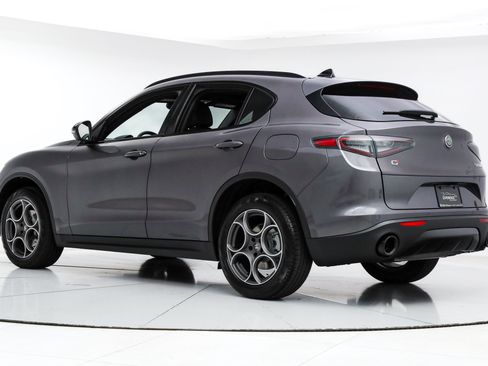 Used 2026 Alfa Romeo Stelvio Sprint w/ Convenience Package AWD/4WD image 25