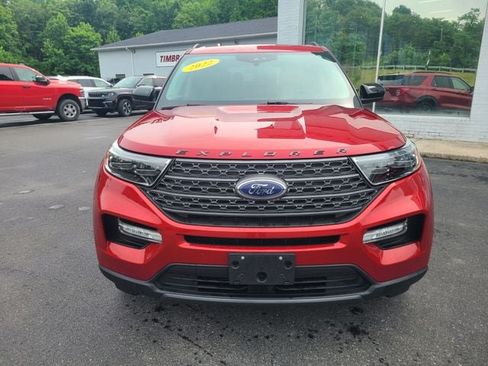Used 2022 Ford Explorer XLT w/ Equipment Group 202A AWD/4WD image 8
