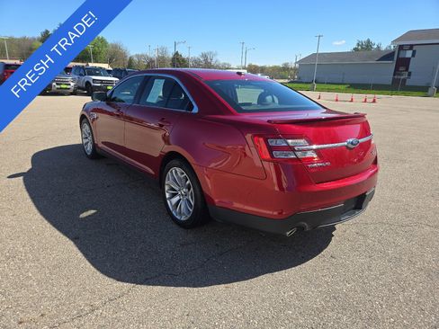 Used 2013 Ford Taurus Limited FWD image 3