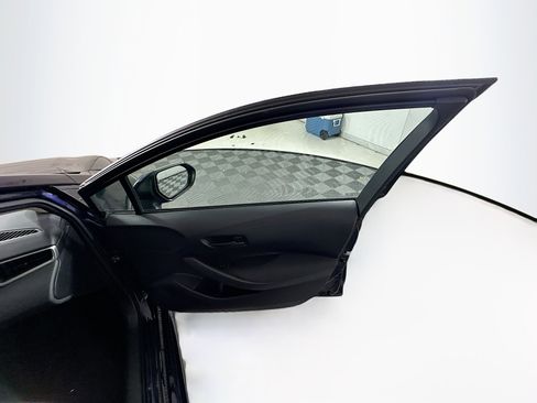 Used 2024 Toyota Corolla LE FWD image 31