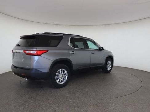 Used 2021 Chevrolet Traverse LT w/ LPO, Floor Liner Package AWD/4WD image 19