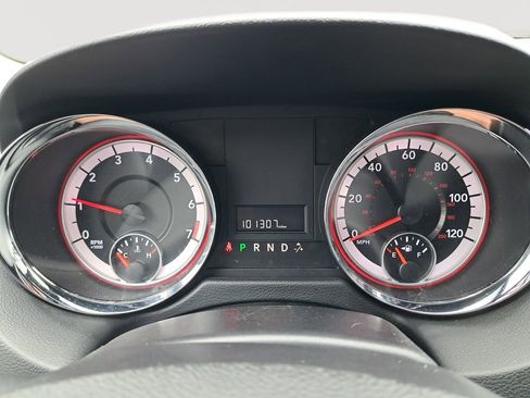 Used 2020 Dodge Grand Caravan SXT image 20