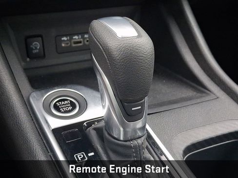 Used 2025 Nissan Sentra SV w/ All-Weather Package FWD image 13