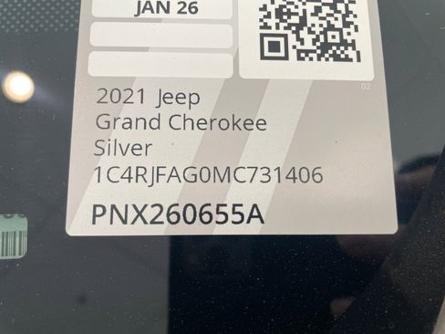 Used 2021 Jeep Grand Cherokee Laredo X image 25
