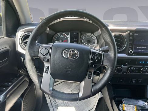 Used 2023 Toyota Tacoma SR5 AWD/4WD image 13