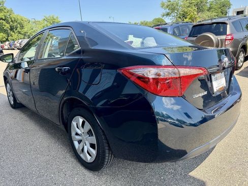 Used 2018 Toyota Corolla LE FWD image 7
