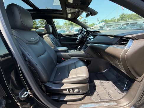 Used 2023 Cadillac XT5 Premium Luxury AWD/4WD image 27