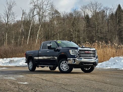 Certified 2023 GMC Sierra 2500 SLT w/ SLT Premium Package image 2