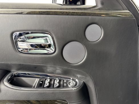 Used 2014 Rolls-Royce Ghost image 17
