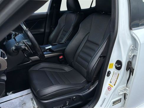 Used 2016 Lexus IS 300 AWD image 12