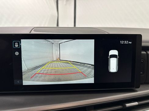 Used 2025 Hyundai Santa Fe SEL image 30