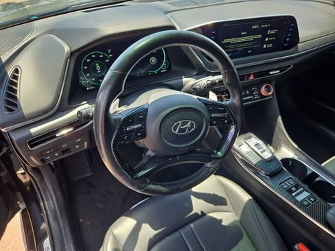 Used 2022 Hyundai Sonata Limited FWD image 10