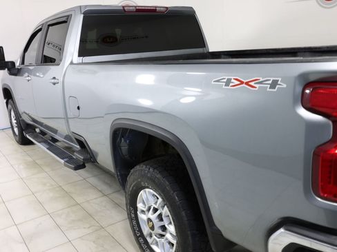 Used 2024 Chevrolet Silverado 2500 LT w/ Convenience Package AWD/4WD image 41