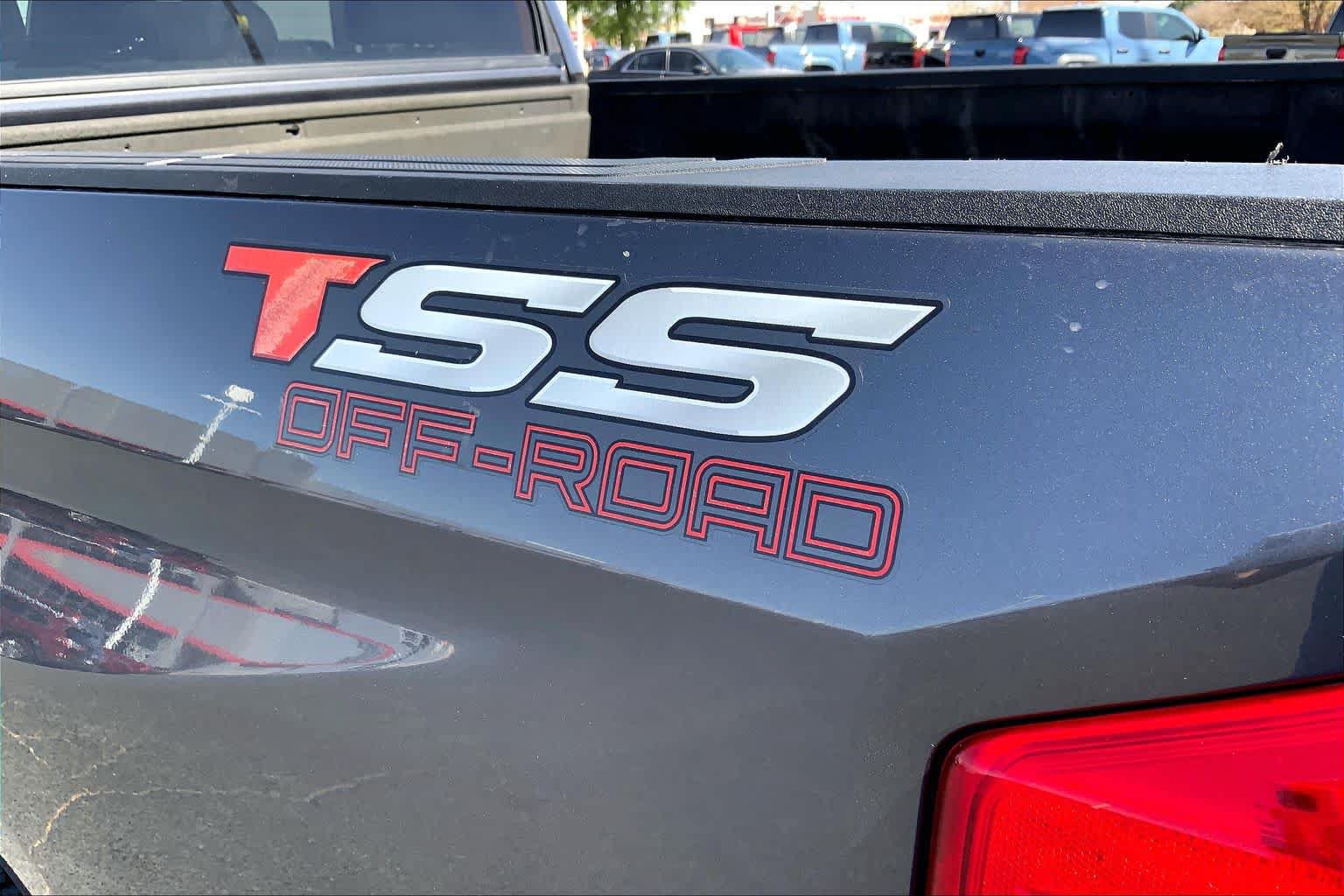 Used 2019 Toyota Tundra SR5 w/ SR5 Upgrade Package AWD/4WD image 31
