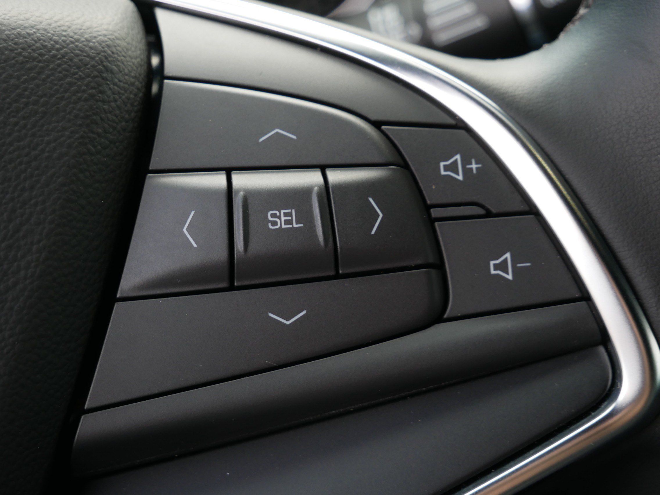 Used 2026 Cadillac XT5 Luxury w/ LPO, Floor Liner Package AWD/4WD image 28