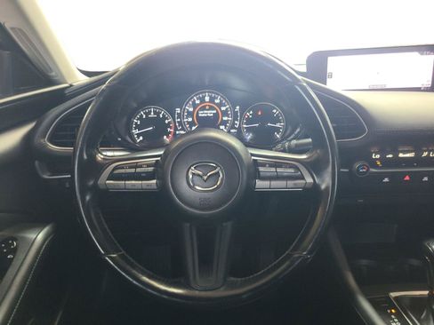 Used 2021 MAZDA MAZDA3 s FWD image 12