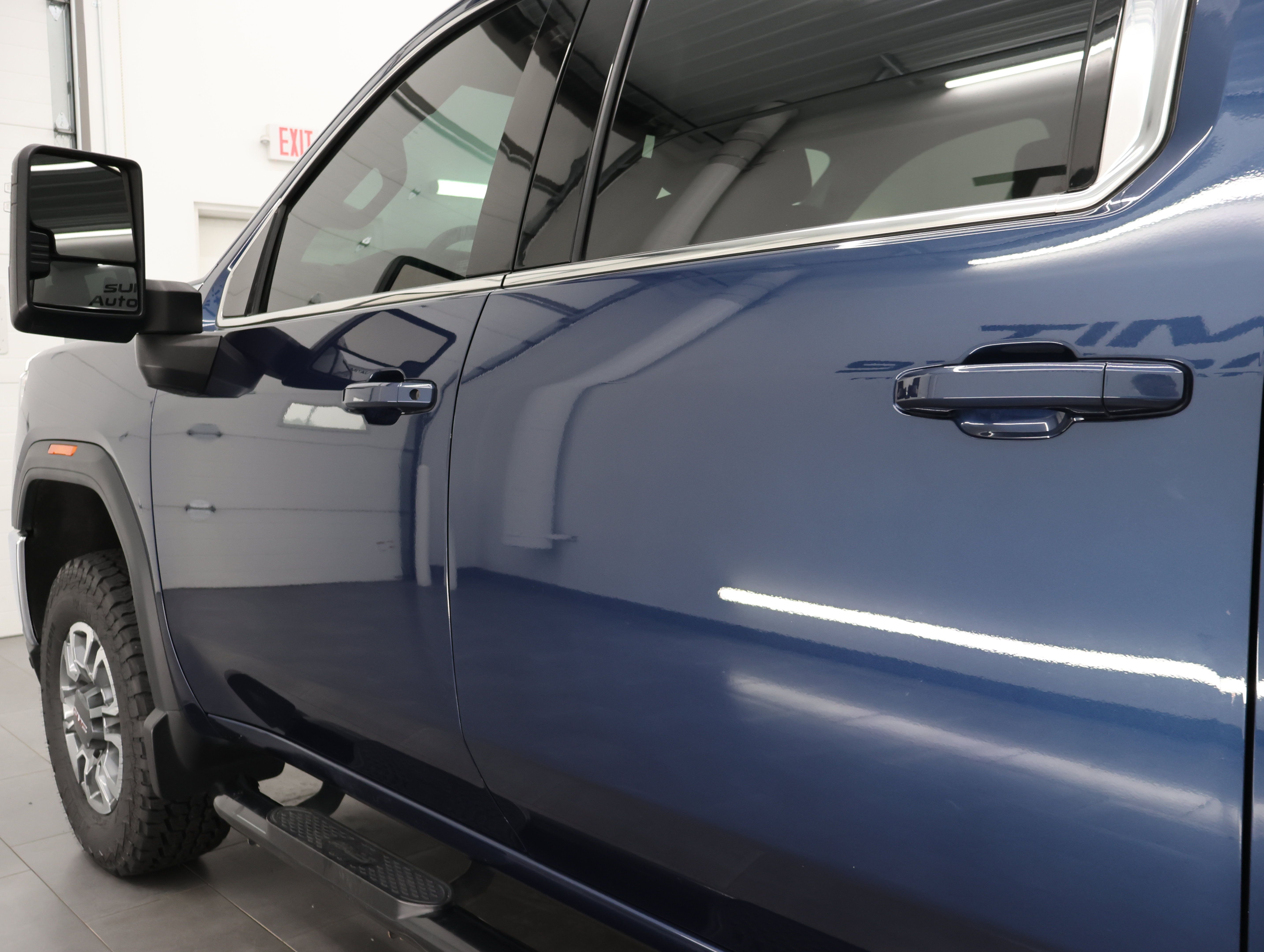 Used 2023 GMC Sierra 2500 SLE AWD/4WD image 31