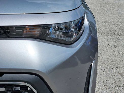 Used 2025 Kia Soul LX FWD image 10