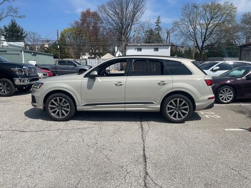 Used 2023 Audi Q7 2.0T Premium Plus w/ Premium Plus Package image 2