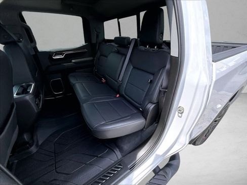 Certified 2023 Chevrolet Silverado 1500 RST w/ Redline Edition image 28