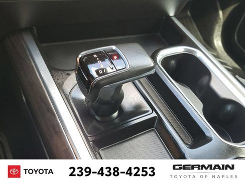 Used 2022 Chevrolet Silverado 1500 LTZ AWD/4WD image 28