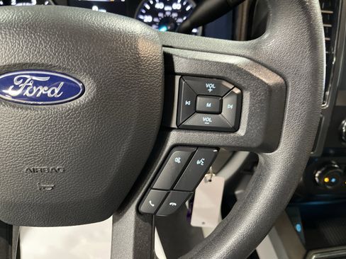 Used 2022 Ford F250 XLT w/ Black Appearance Package image 20