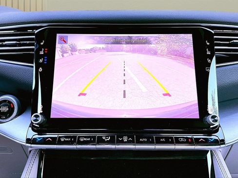 New 2026 Jeep Grand Wagoneer Limited AWD/4WD image 15